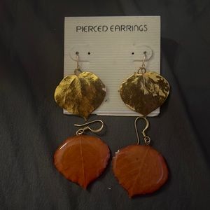 Leaf earring set